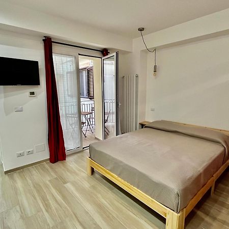 Porta D Ossuna Comfort Apartments باليرمو المظهر الخارجي الصورة