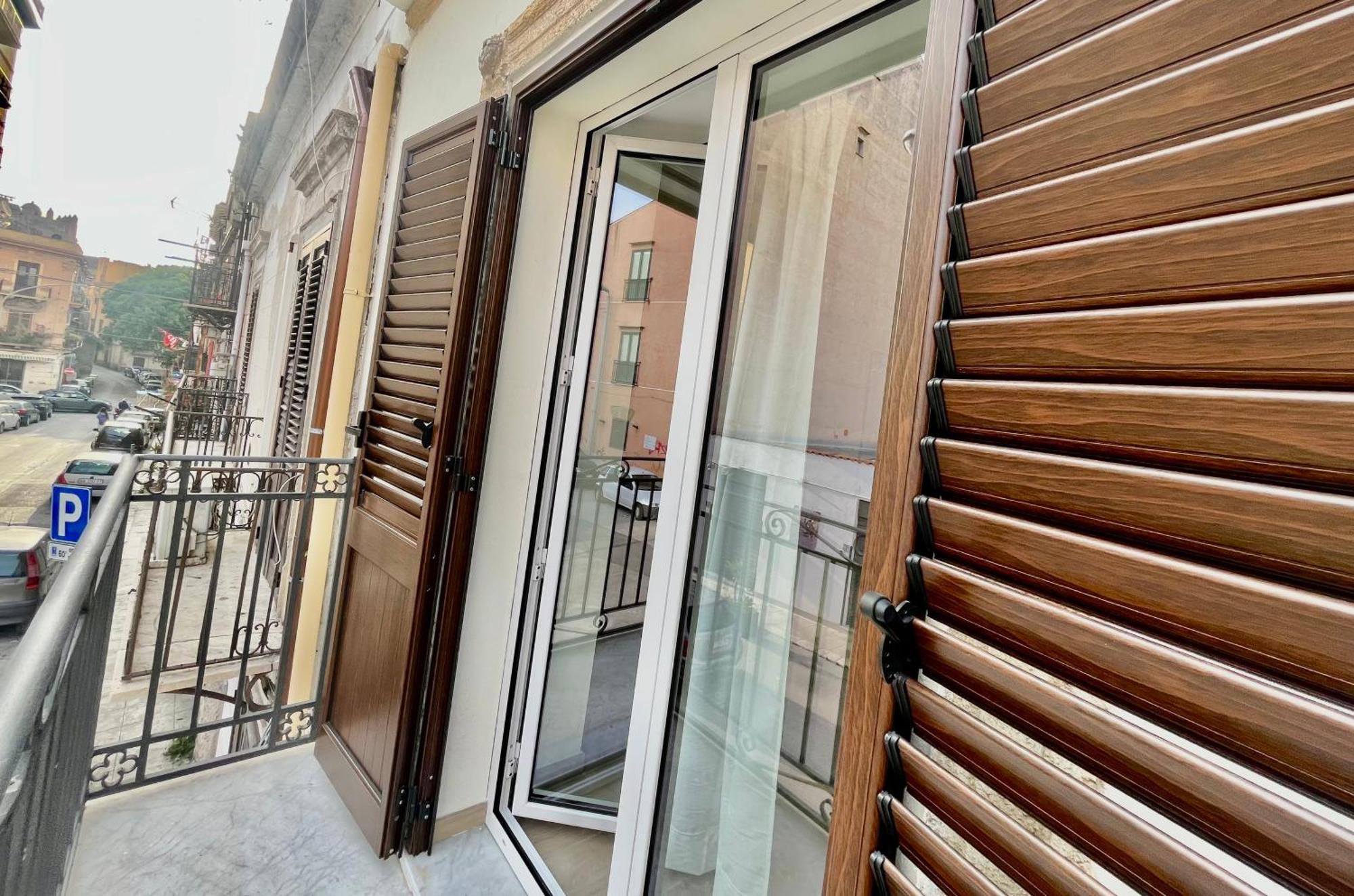 Porta D Ossuna Comfort Apartments باليرمو المظهر الخارجي الصورة