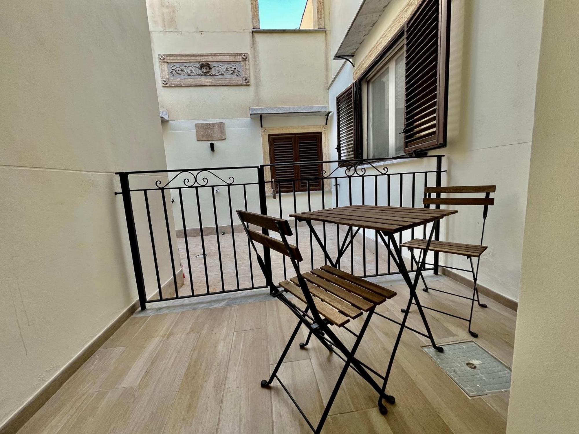 Porta D Ossuna Comfort Apartments باليرمو المظهر الخارجي الصورة