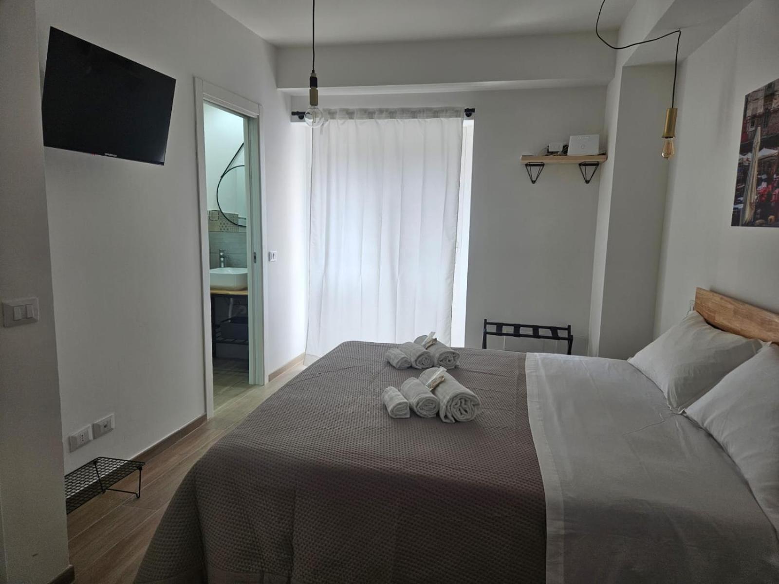 Porta D Ossuna Comfort Apartments باليرمو المظهر الخارجي الصورة