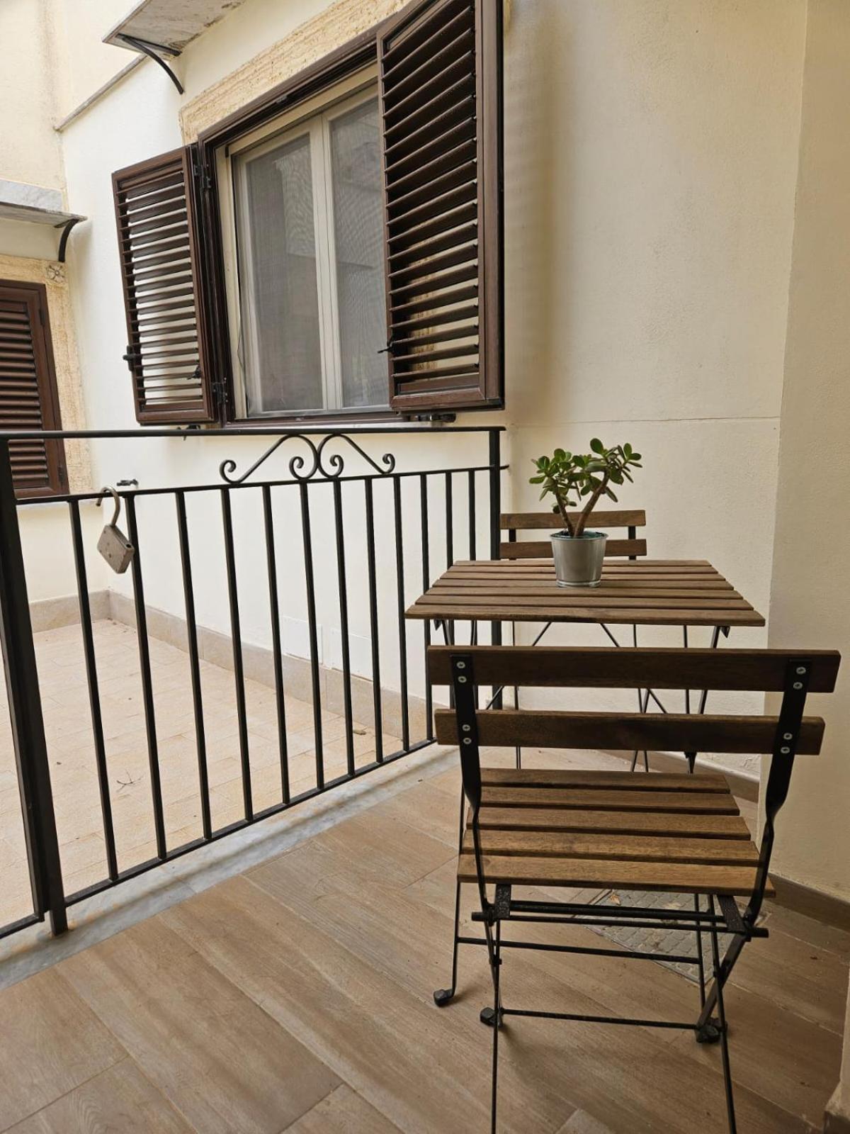 Porta D Ossuna Comfort Apartments باليرمو المظهر الخارجي الصورة