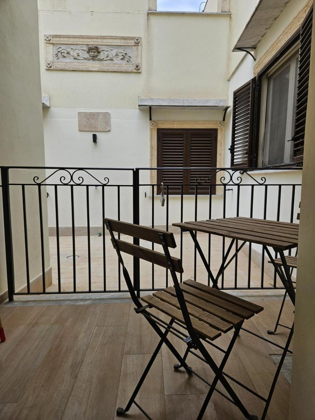 Porta D Ossuna Comfort Apartments باليرمو المظهر الخارجي الصورة